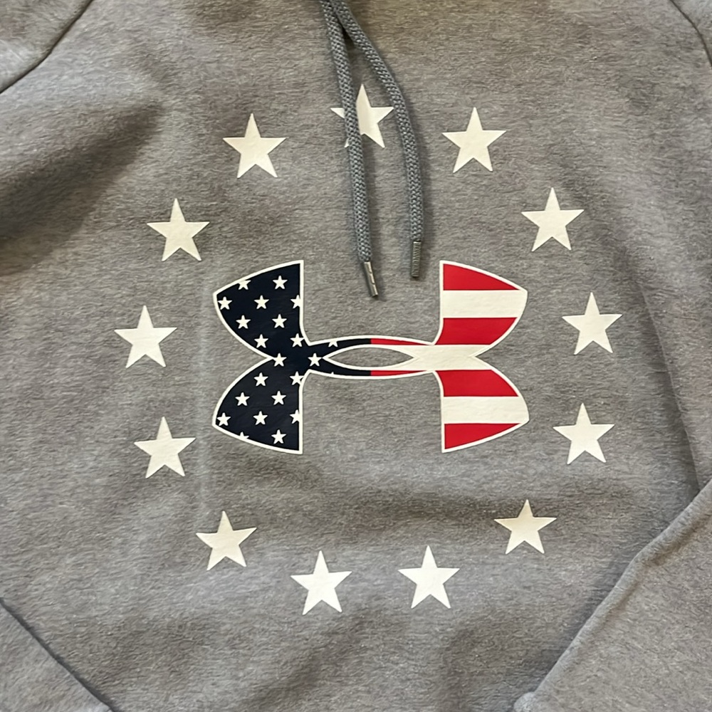Under Armour women’s XS gray sweatshirt - Picture 3 of 5